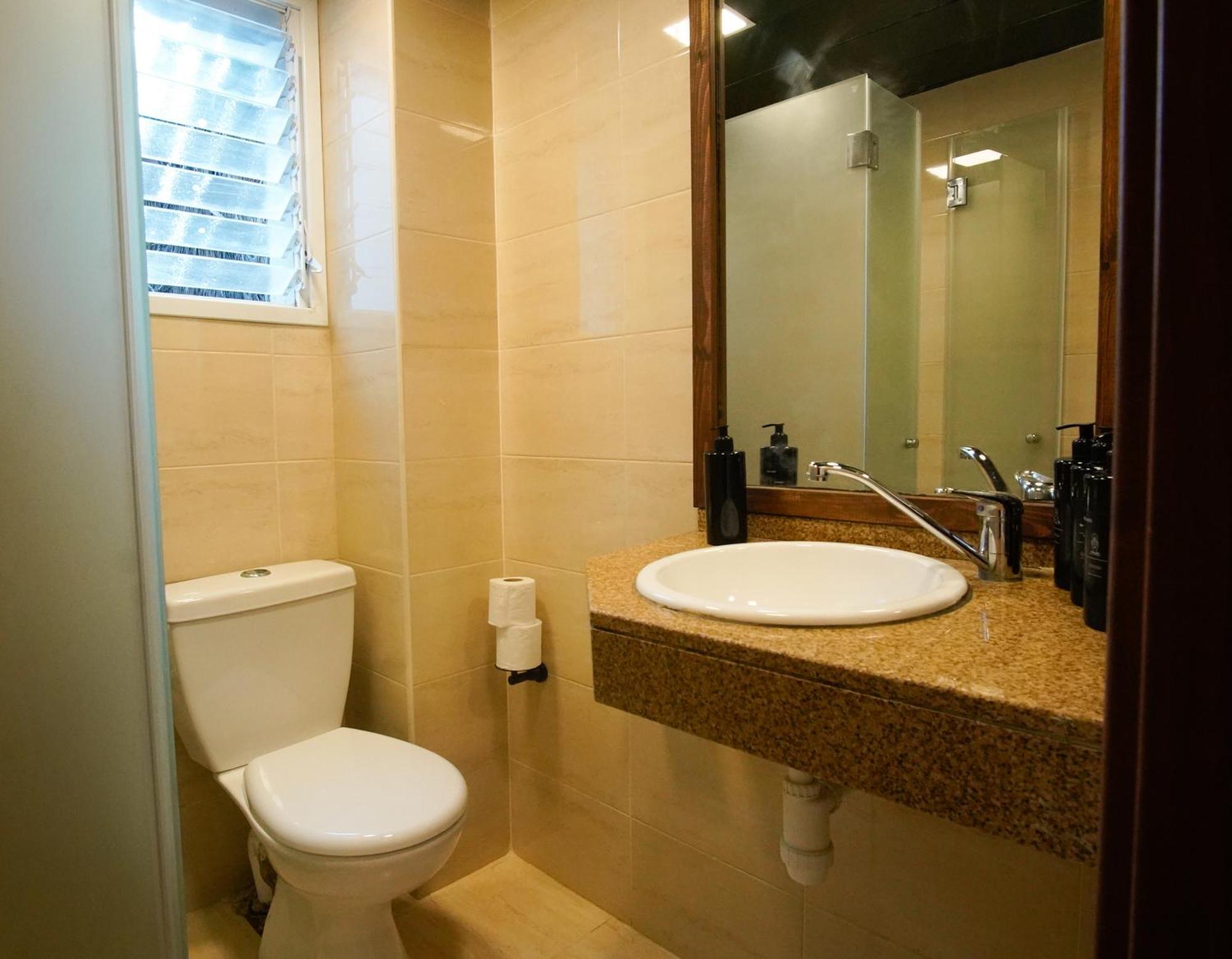 Selina Frishman Tel Aviv Hotell Rom bilde